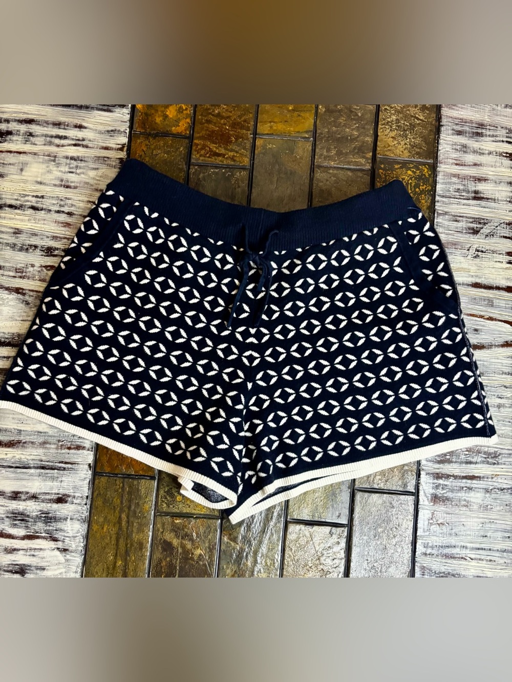 Unsubscribed Sweater Cashmere Org Cotton shorts Women’s Navy Medium coastal